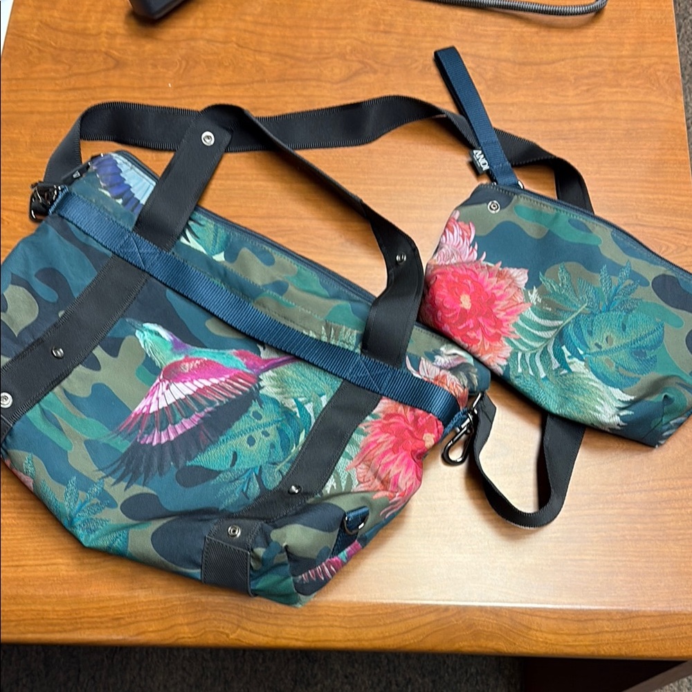 Small ANDI tote with pouch